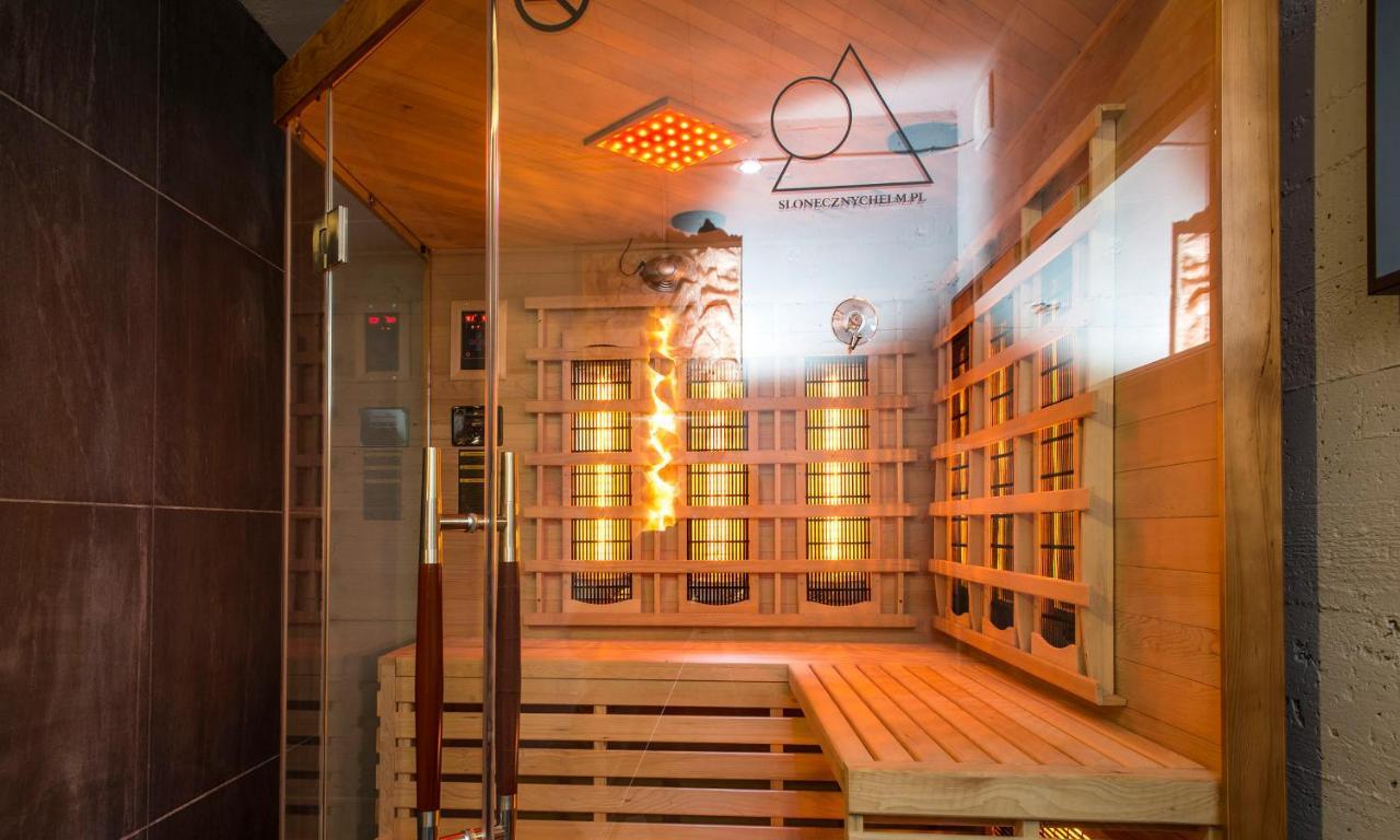 Sloneczny Chelm - Apartamenty W Gorach, Prywatna Sauna Jacuzzi Balia W Cenie, Spa, Grill, Stok Narciarski Myslenice, Sciezki Rowerowe, Rzeka Raba, Widok Na Tatry Kültér fotó