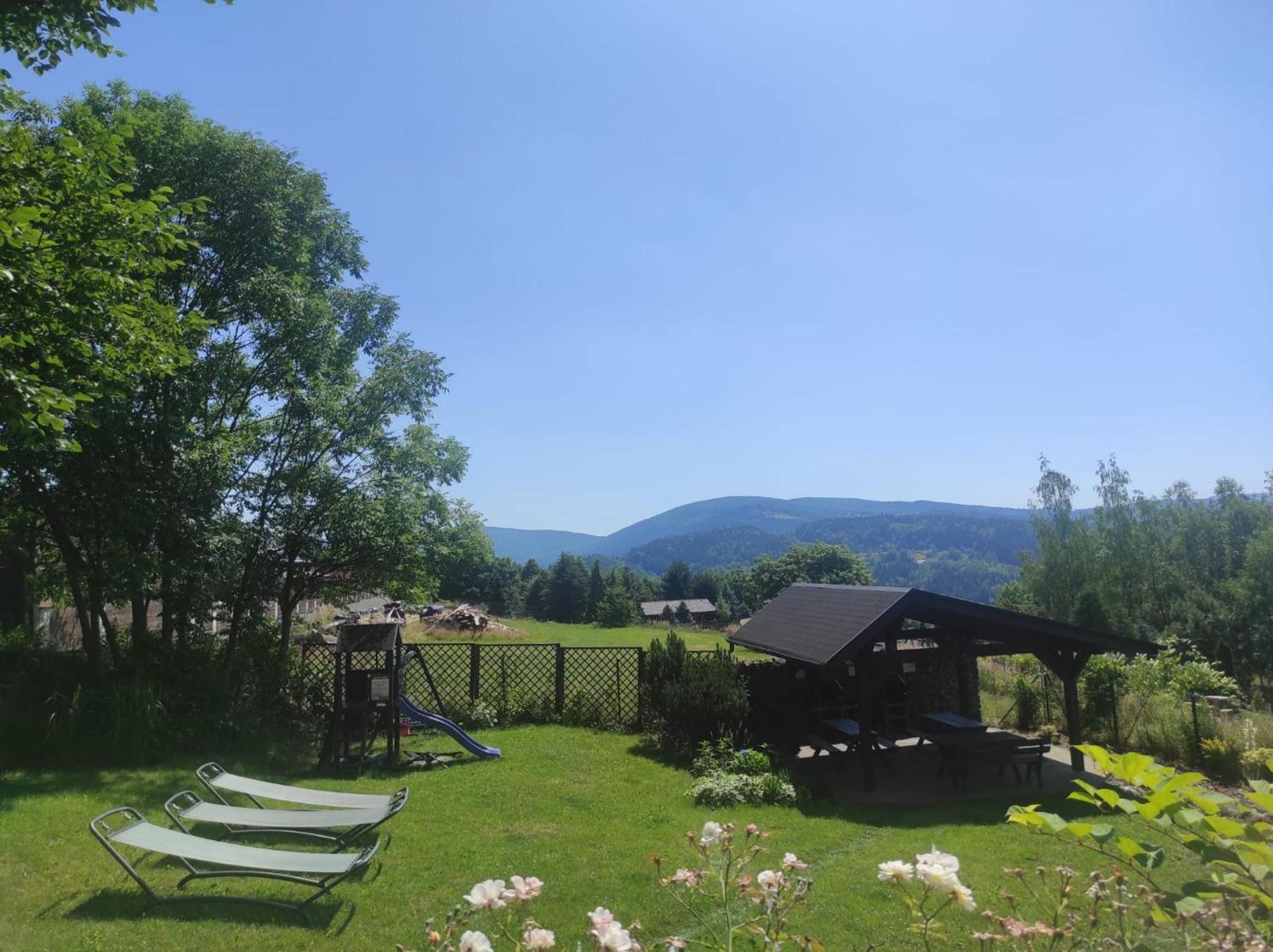 Sloneczny Chelm - Apartamenty W Gorach, Prywatna Sauna Jacuzzi Balia W Cenie, Spa, Grill, Stok Narciarski Myslenice, Sciezki Rowerowe, Rzeka Raba, Widok Na Tatry Kültér fotó