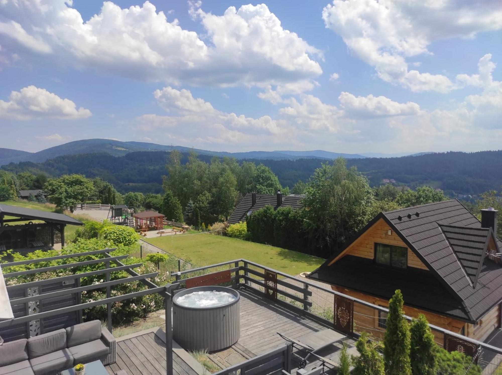 Sloneczny Chelm - Apartamenty W Gorach, Prywatna Sauna Jacuzzi Balia W Cenie, Spa, Grill, Stok Narciarski Myslenice, Sciezki Rowerowe, Rzeka Raba, Widok Na Tatry Kültér fotó